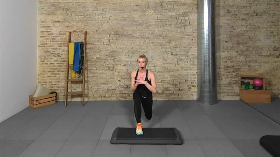 Cardio y tonificación con step
