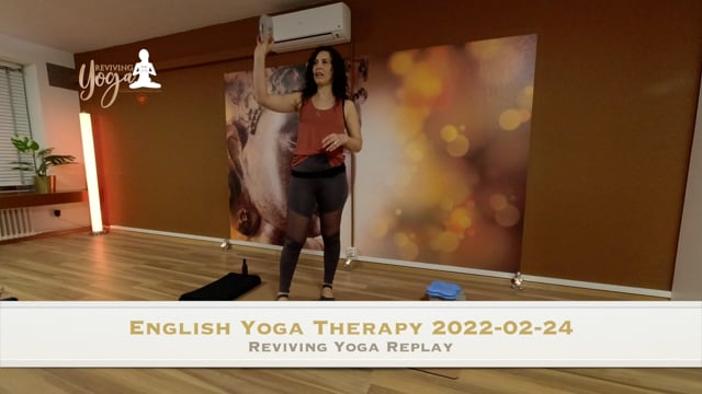 English Yoga Therapy with Belt and Blocks 2022-02-24