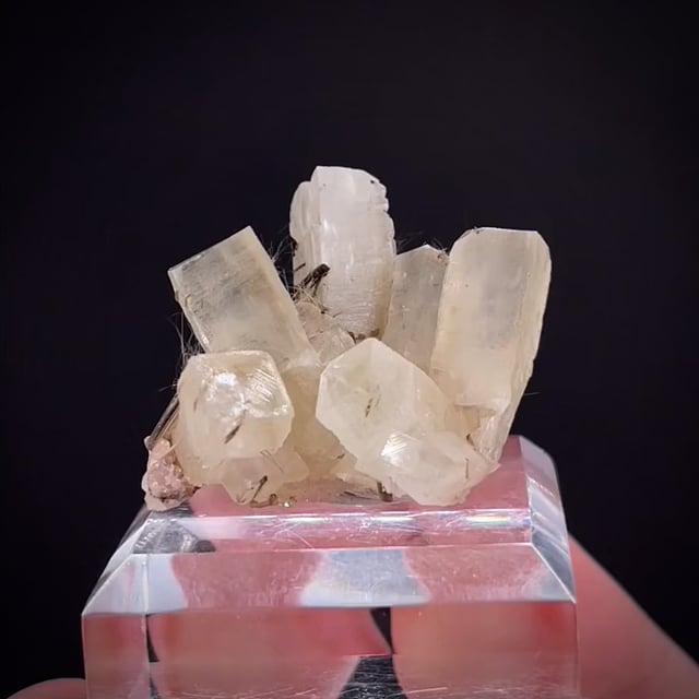 Prehnite (rare columnar crystals) with Aegirine var. Acmite