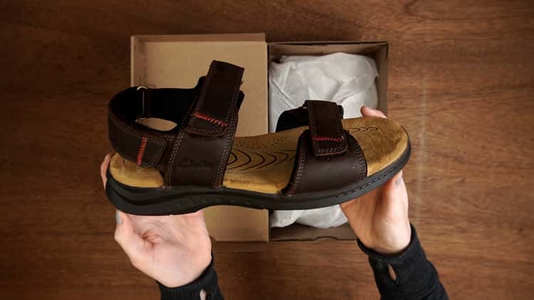 Clarks Men s Hapsford Creek Sandal in Brown.mp4