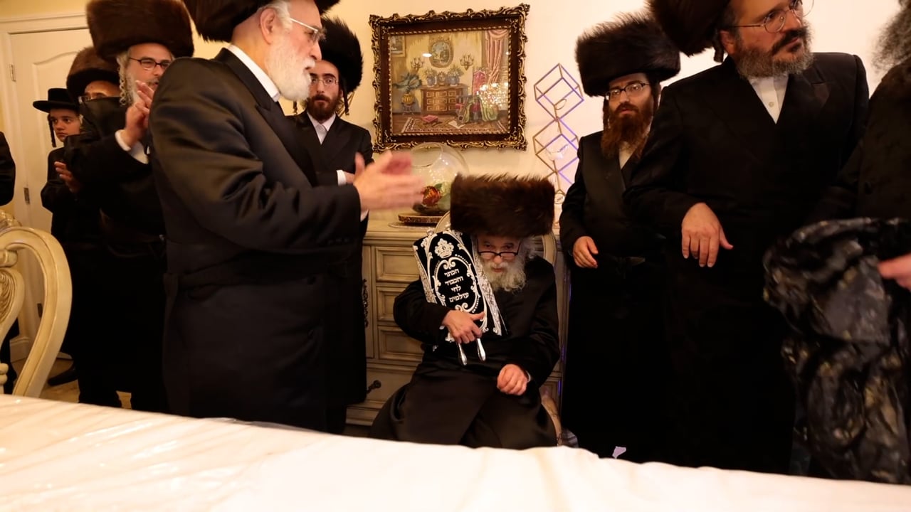 Hachnasat Sefer Torah