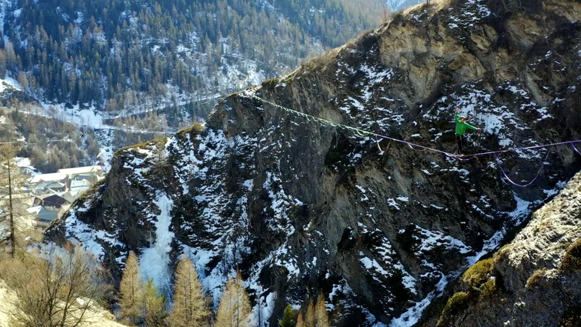 Highline with Lucas Giovanni Moreira