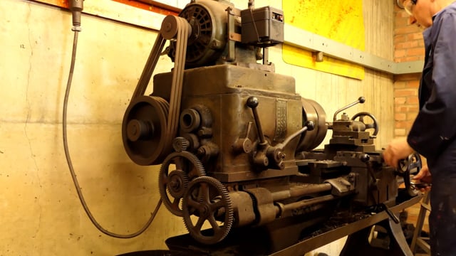 Engineering Old Machines - Free video on Pixabay