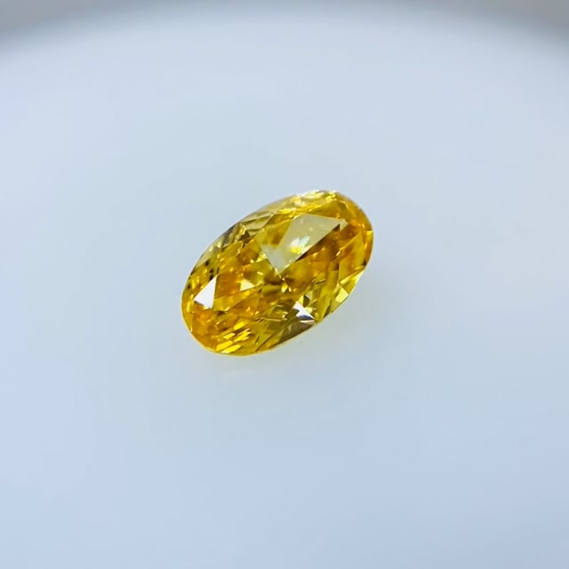 期間限定３０％ＯＦＦ！ FANCY VIVID YELLOW ORANGE 0.396ct X