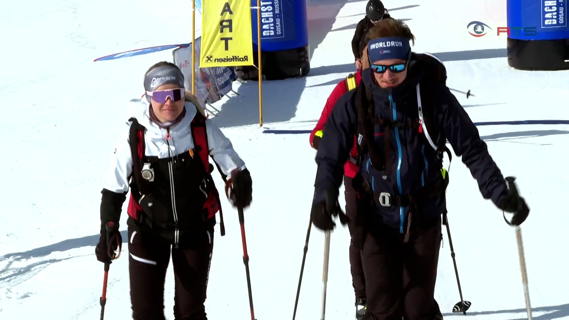500-hobby-und-profiskitourengeher-sind-bei-der-ersten-skitourencharity-dachstein-west-am-start