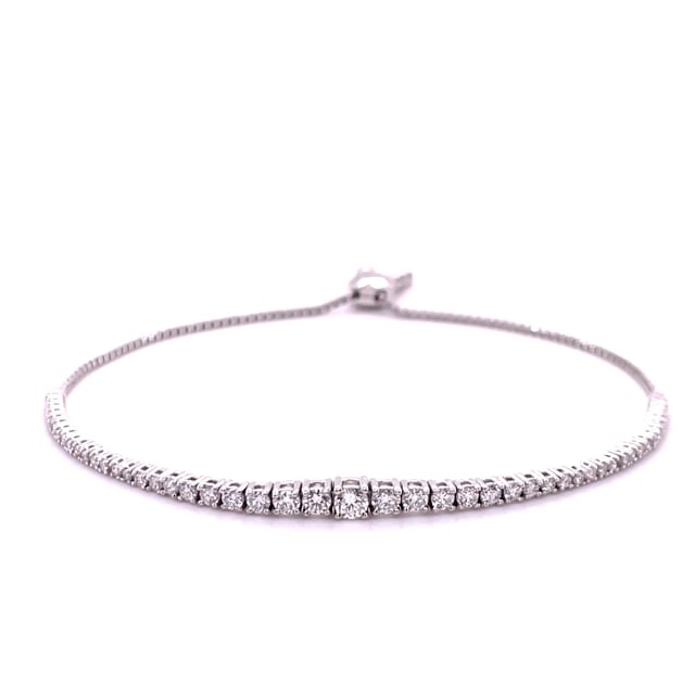 1.50 Karat sich verjüngendes Diamant Armband aus Weißgold