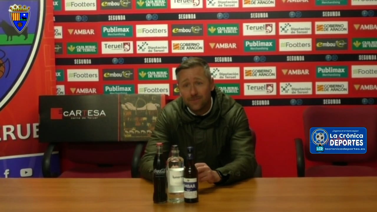 VÍCTOR BRAVO (Entrenador Teruel) CD Teruel 1-0 Lleida Esportiu / Jornada 24 / 2ª RFEF - Grupo 3 / Fuente: YouTube CD Teruel