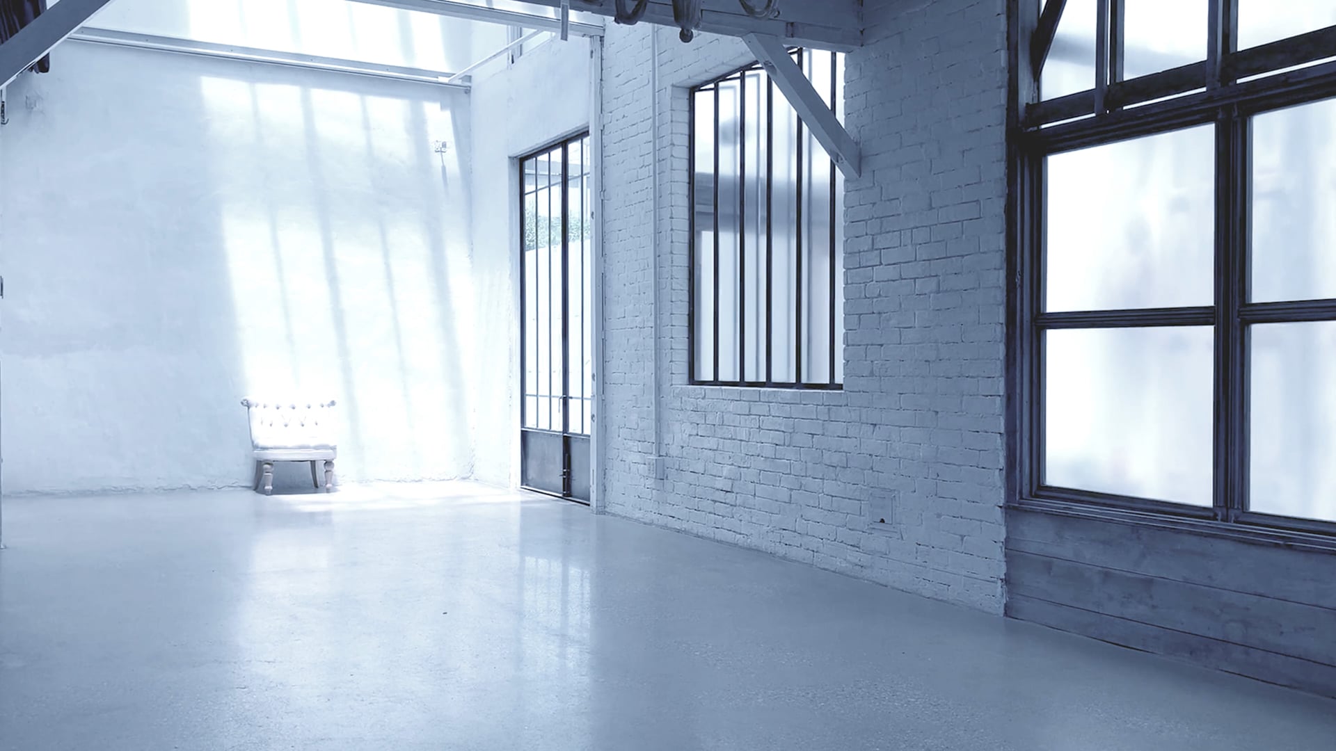 EIGHT F STUDIO - 1F