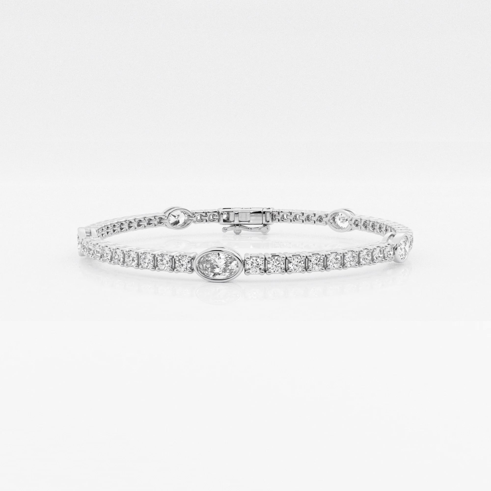 product video for näas Empowering 4 ctw Oval Lab Grown Diamond Fashion Bracelet - 6 Inches