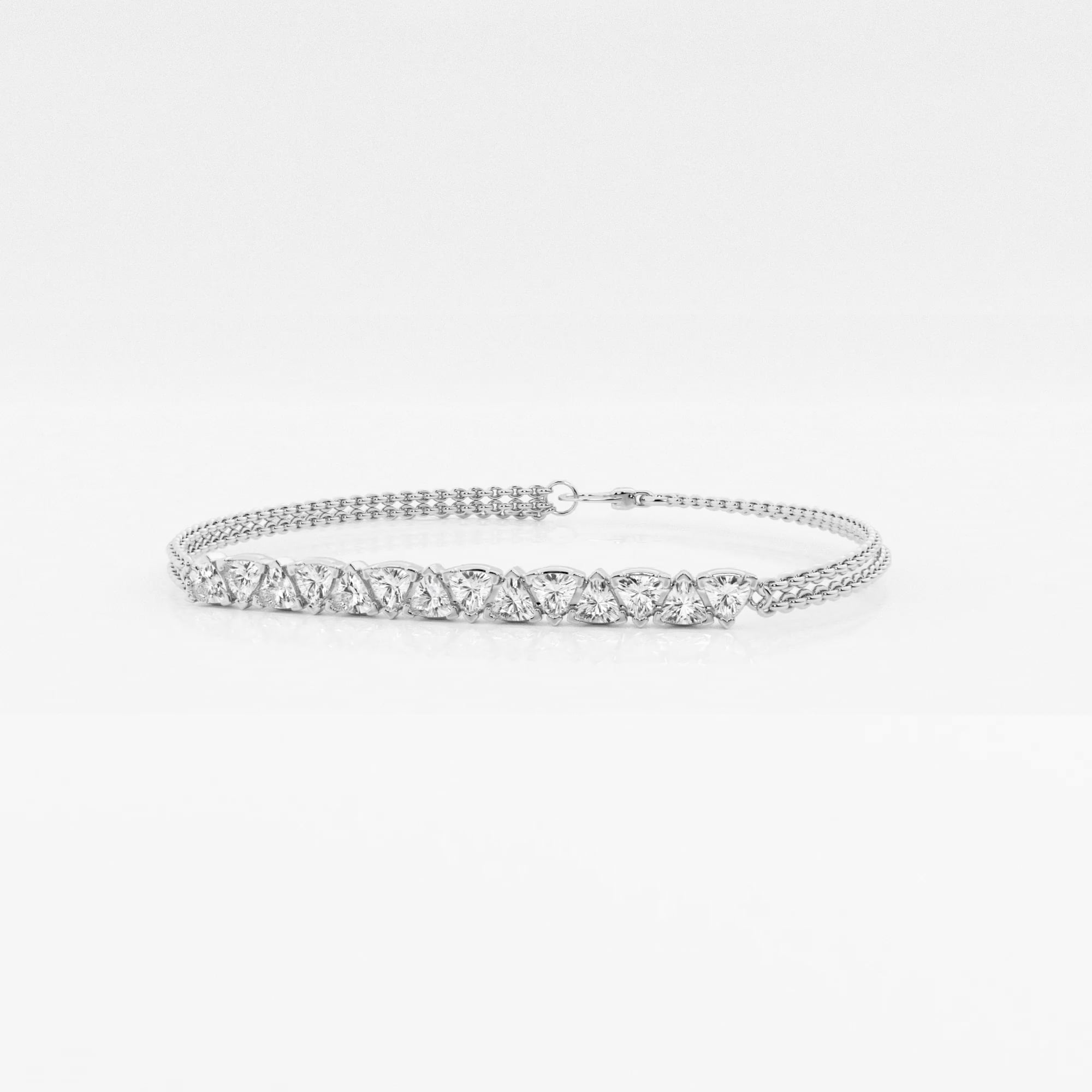 product video for näas Romancing 1 1/6 ctw Trillion Lab Grown Diamond Chain Bracelet - 6 Inches + 1 Inch Extender