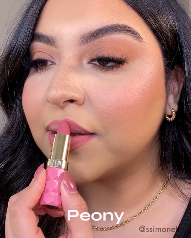 video MILANI Color Fetish Matte Lipstick