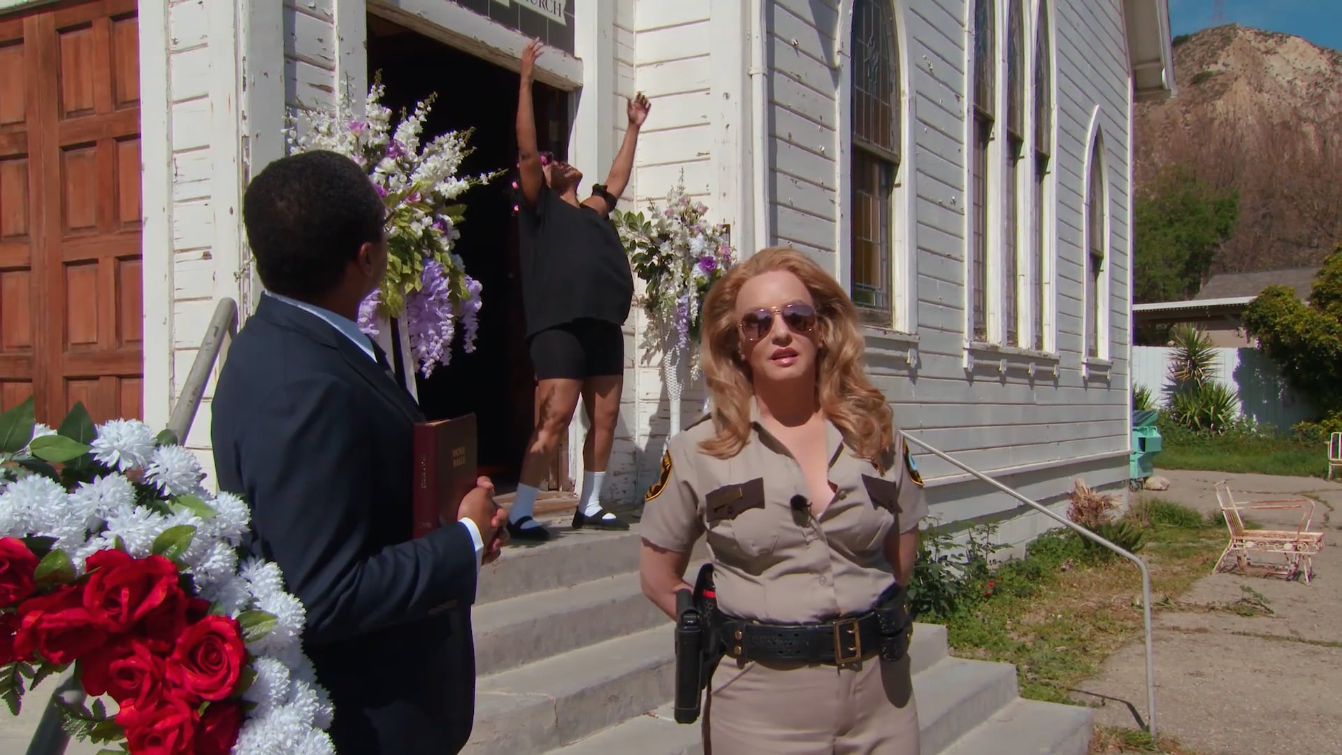 TT's Auntie's Funeral - Reno 911! Season 7