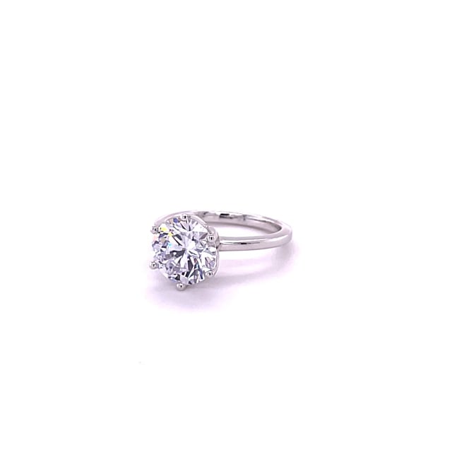 2.50 carat solitaire ring in white gold with round diamond