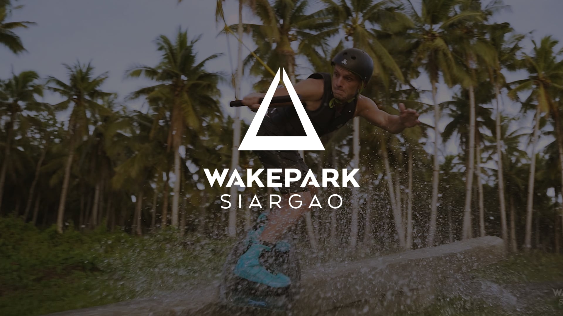 Vidéo promotionnelle d'un parc de wakeboard aux Philippines : Wakepark Siargao