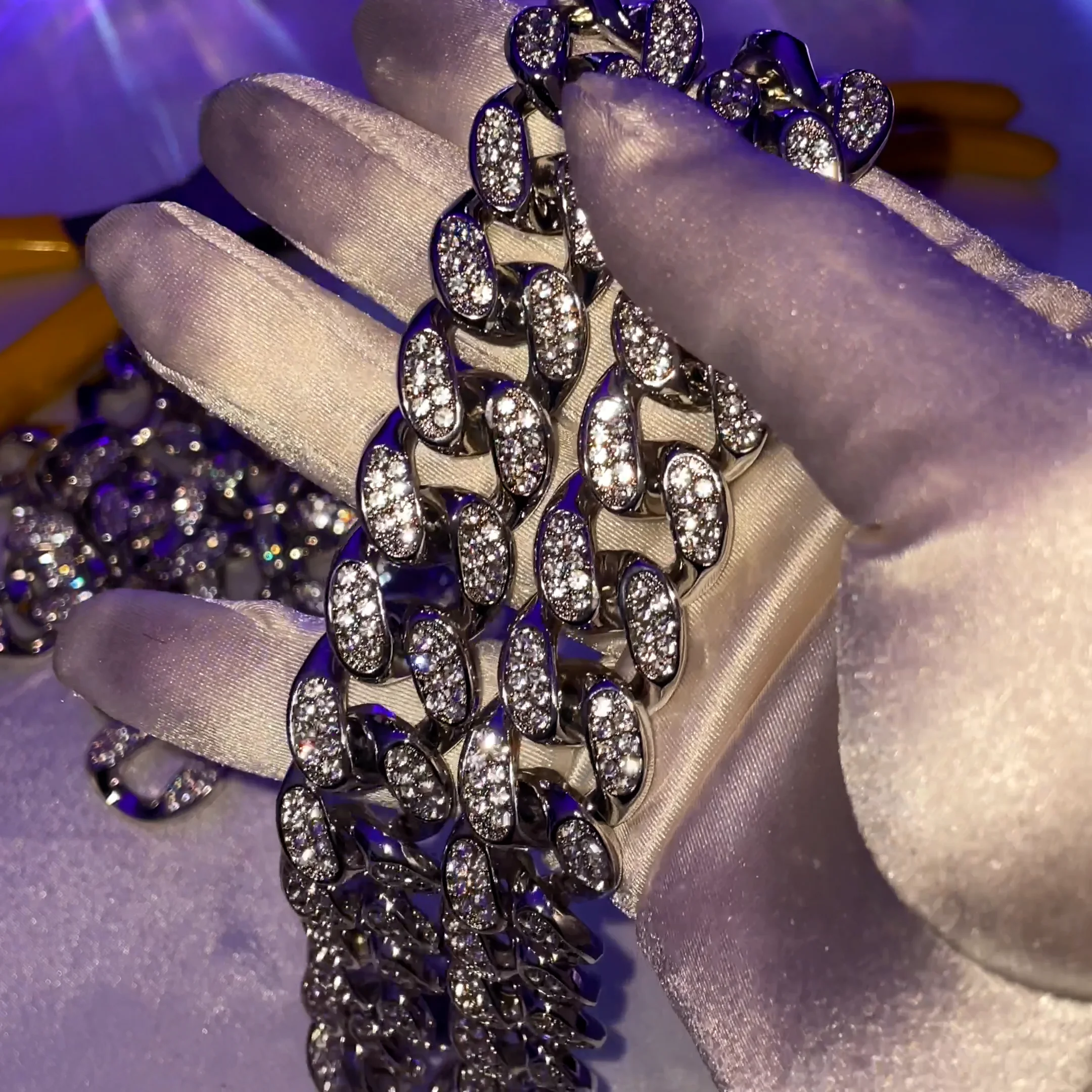 Braham Cuban Chain Necklace - BLACKPURPLE_USD