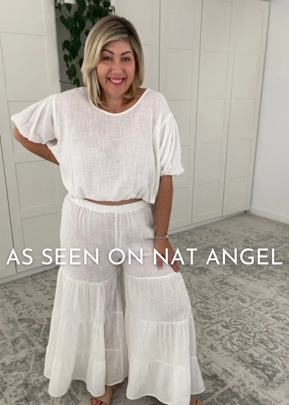 Nat Angel reviews the Salt + Soda Milan Dress on Vimeo