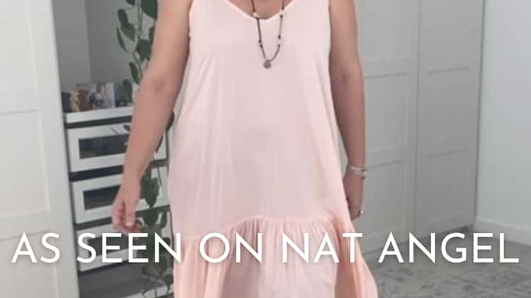 Nat Angel reviews the Salt + Soda Marbella Maxi Dress on Vimeo
