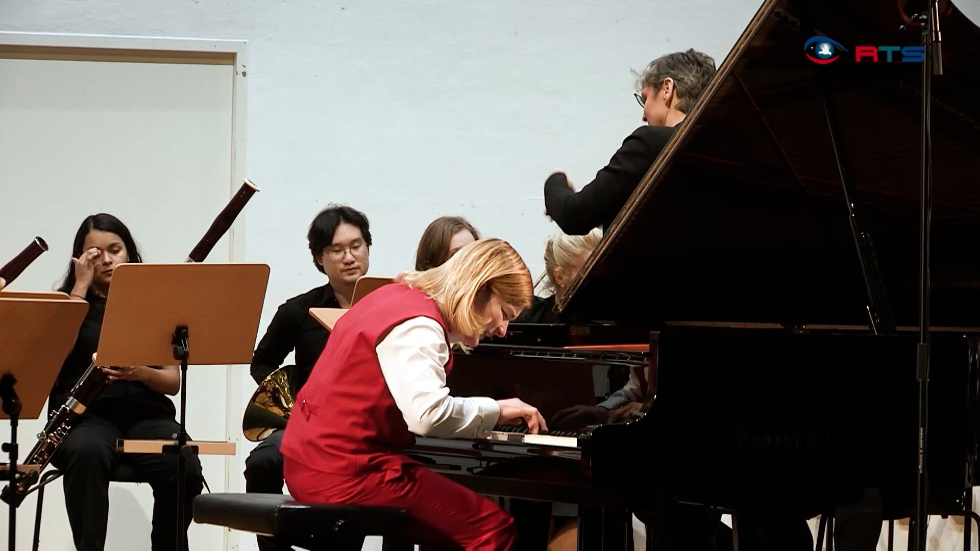 wunderknabe-am-klavier-elias-keller-und-die-philharmonie-salzburg
