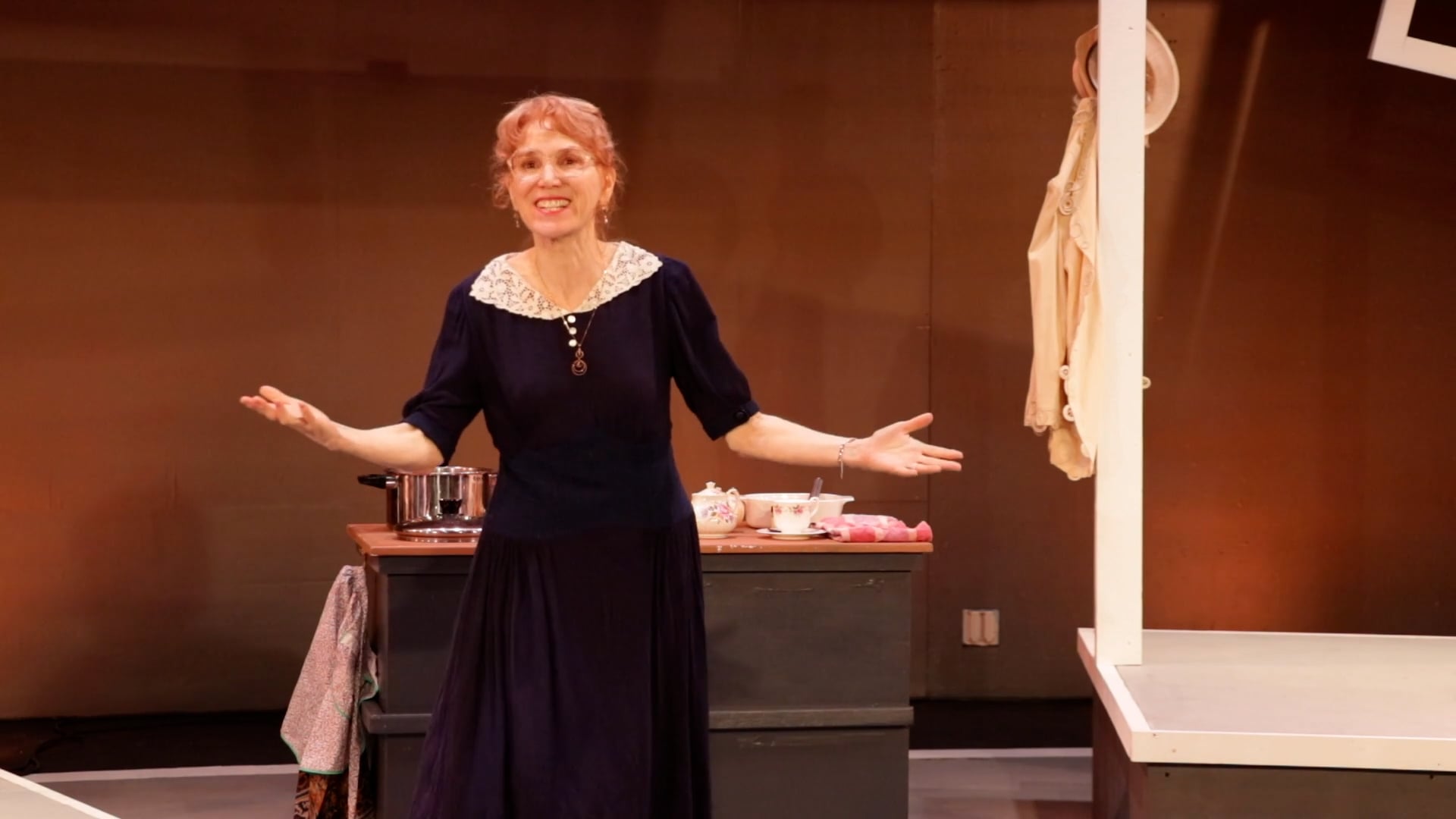 Bella, TV interview, March 2022