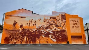 Un mural de Roc Blackblock recupera la memòria històrica de L'Escala
