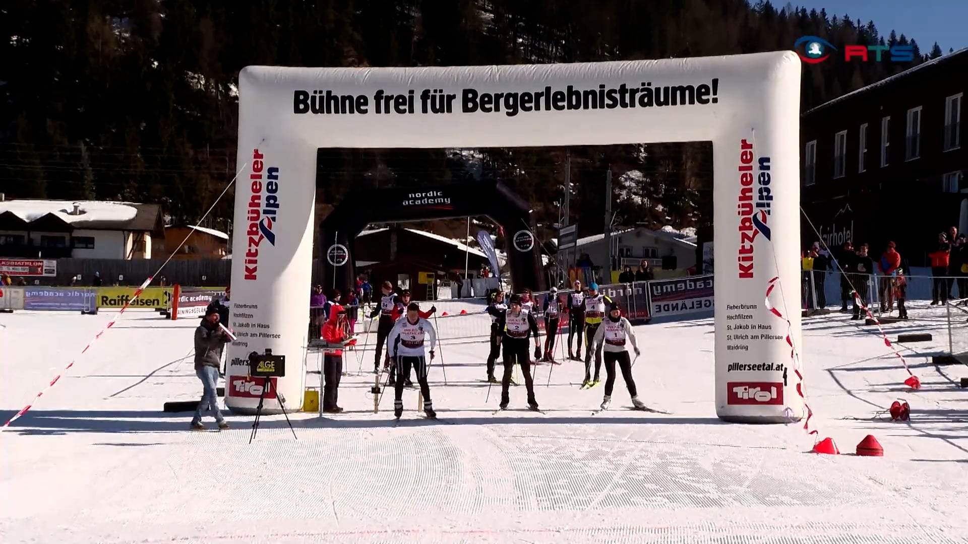 volksbiathlon-in-hochfilzen-sich-einmal-im-leben-wie-ein-biathlon-star-fuehlen