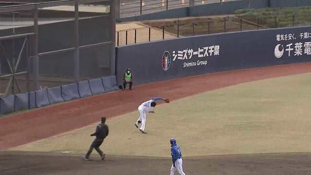 【ファーム】ファイターズルーキー・有薗直輝が難しい打球を好捕!! 2022年3月23日  北海道日本ハムファイターズ 対 横浜DeNAベイスターズ