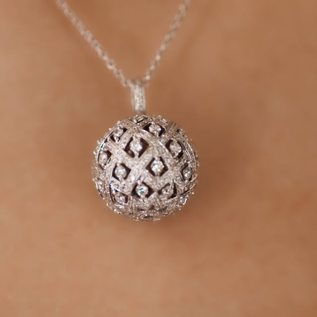 2.00 carat pendentif en or blanc avec diamants