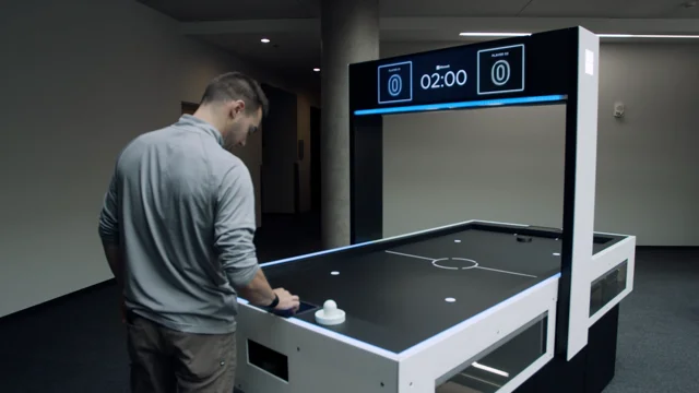 Air store hockey robot