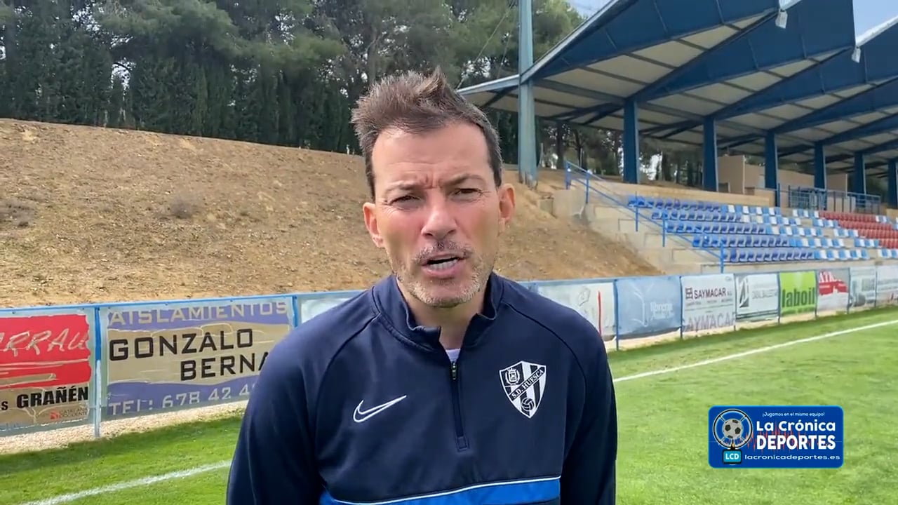 DANI ASO (Entrenador Huesca B) Huesca B 0-0 CD Andratx / J 27 / 2ª RFEF - Grupo 3 / Fuente: Twitter SD Huesca B