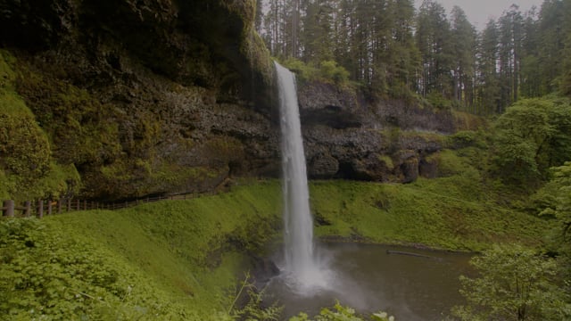 Amazing Silver Waterfall in Oregon. Part 1