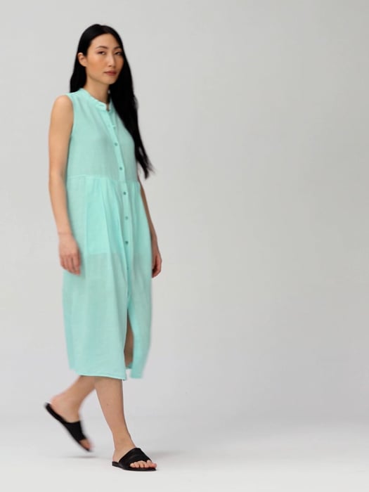 Garment-Dyed Organic Handkerchief Linen Pleated Dress | EILEEN FISHER