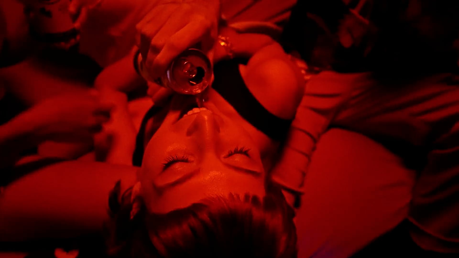 Mikes - Sin Vueltas - Night