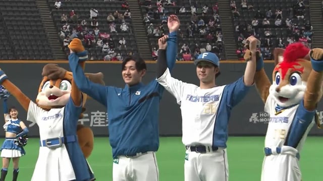 ファイターズ・淺間大基選手・立野和明投手ヒーローインタビュー 3月31日 北海道日本ハムファイターズ 対 埼玉西武ライオンズ