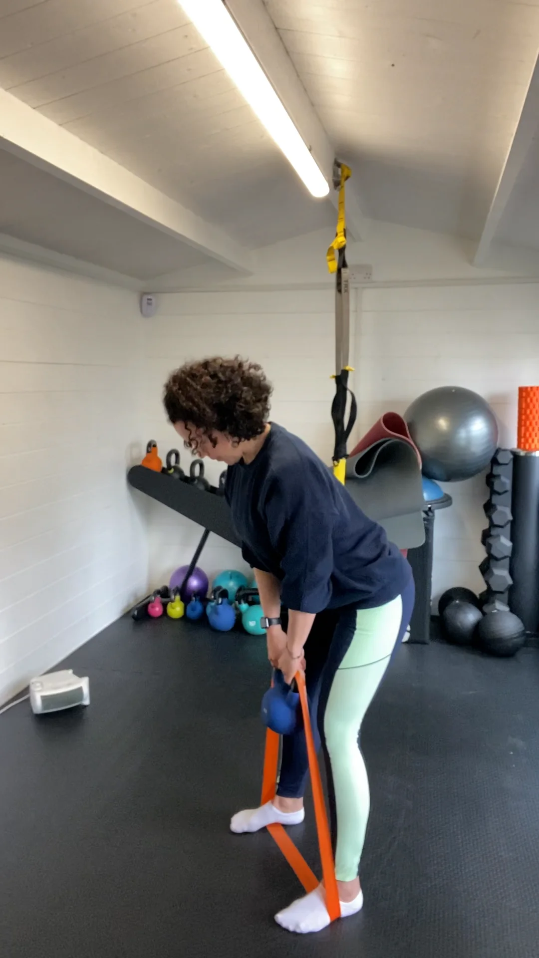 Banded RDL - Kettlebell on Vimeo
