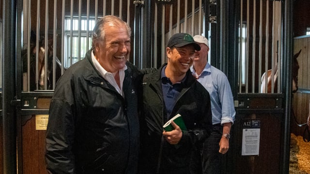 G1 Winner's Stable Plaque Unveiling: 2022 Easter Yearling Sale Snippet