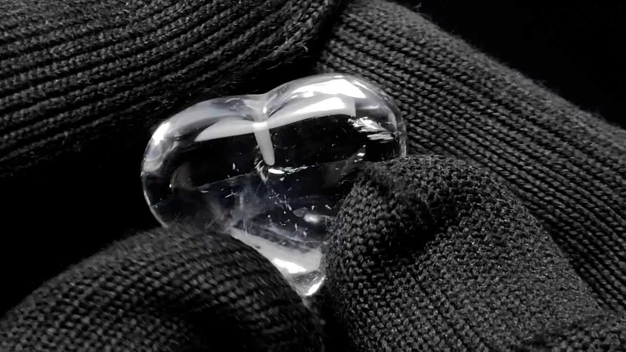 クリスタル ハート片穴20×25×12mm 1個｜天然石ビーズの卸問屋・通販
