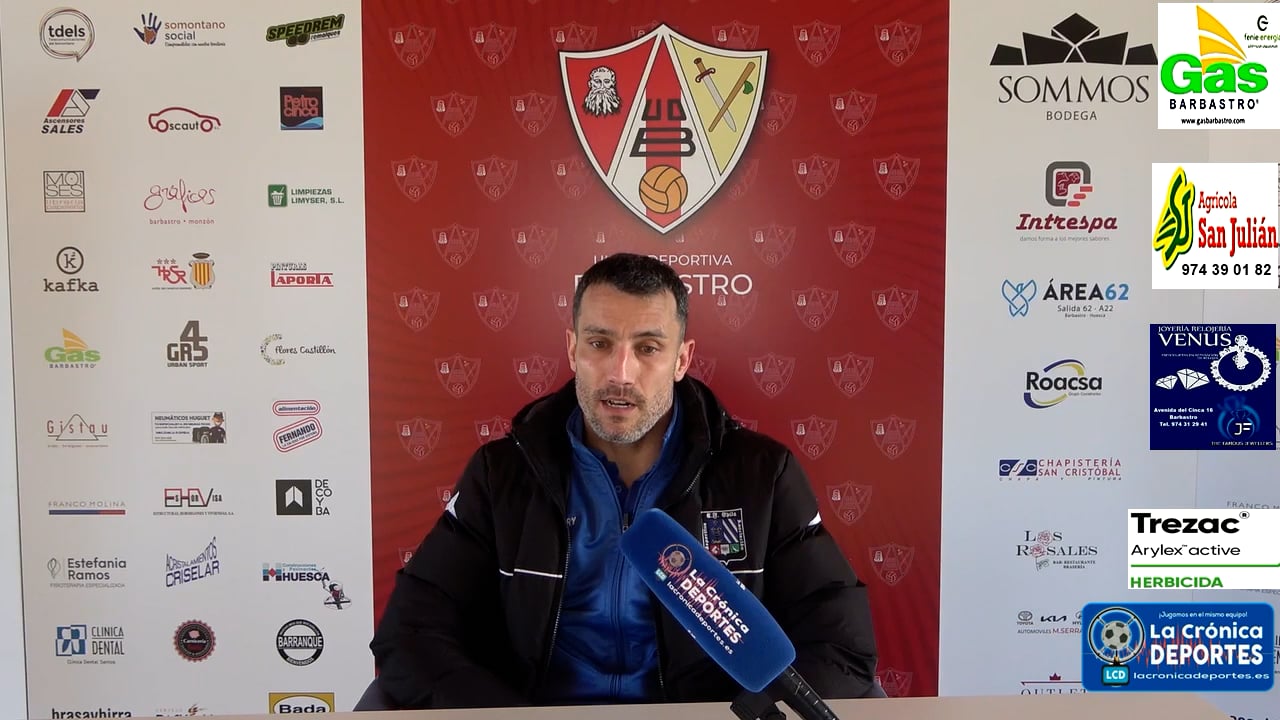 JOSÉ CARLOS GIL (Jugador Épila) UD Barbastro 2-0 CF Épila / Jornada 30 / 3ª División