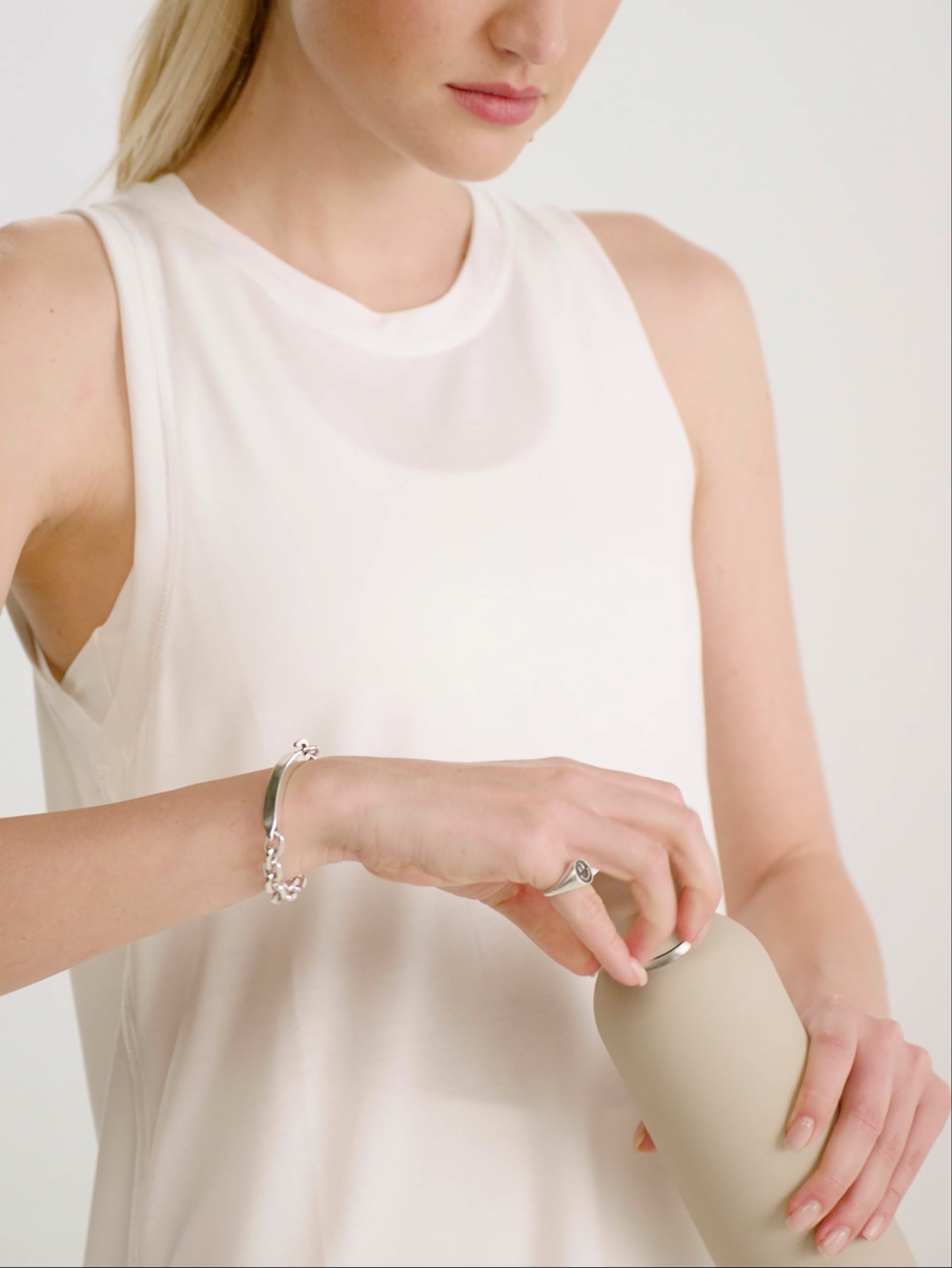 טייץ קצר באורך 5” squat proof מבד nero