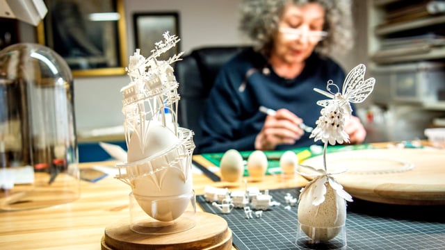 Zauber-Ei: Künstlerin setzt kleine Welten auf Eier