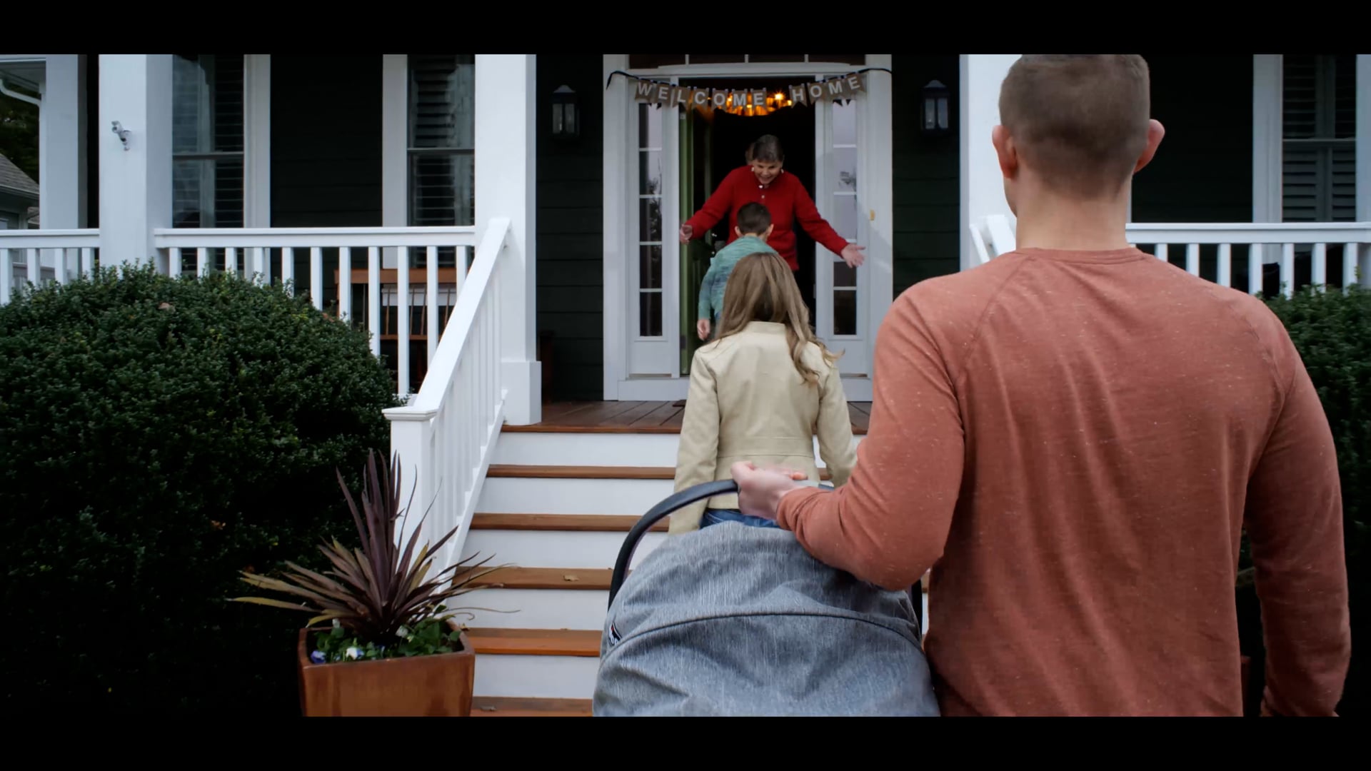 New Town, Williamsburg Promo