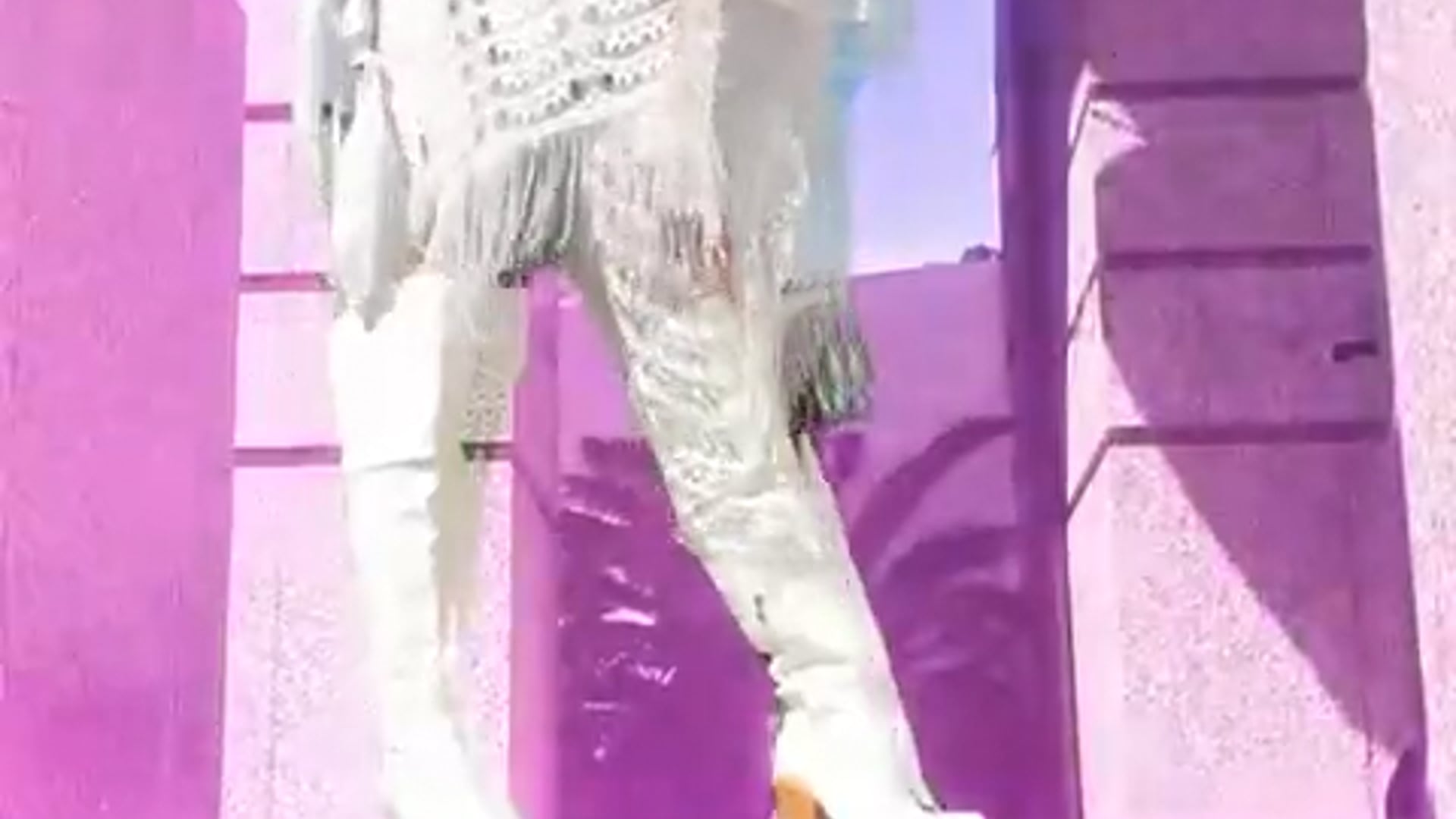 Ultraviolet DJs - Dirty Kicks