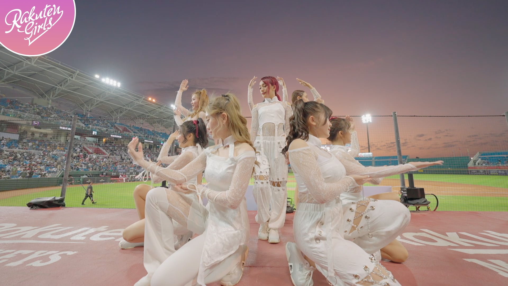 20220409_Rakuten Girls中場舞SDE