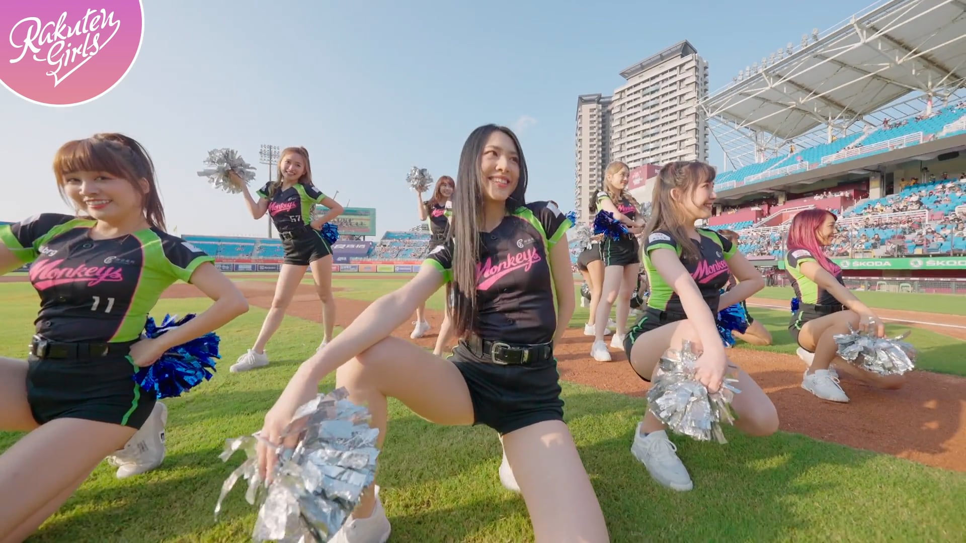 20220409_Rakuten Girls開場舞SDE