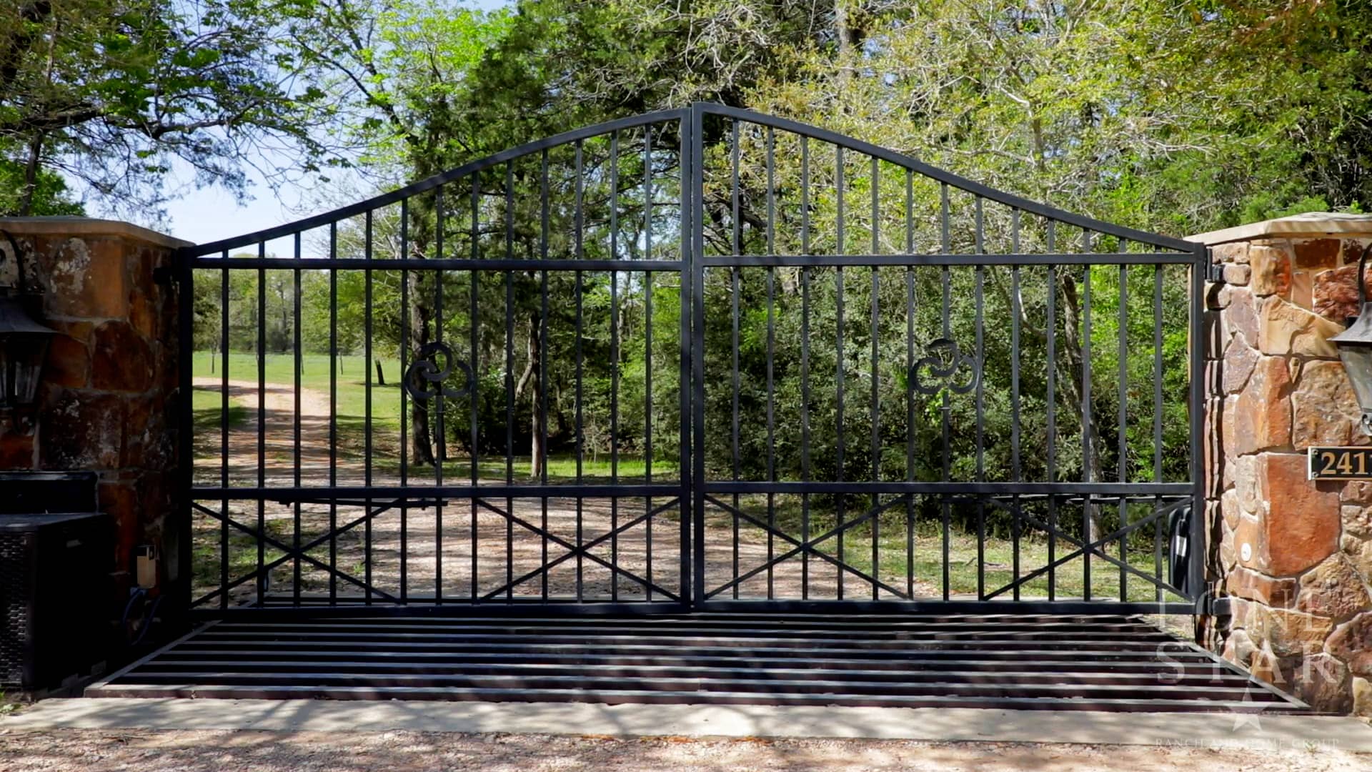 Matt Montgomery Belvedere Ranch New Ulm on Vimeo