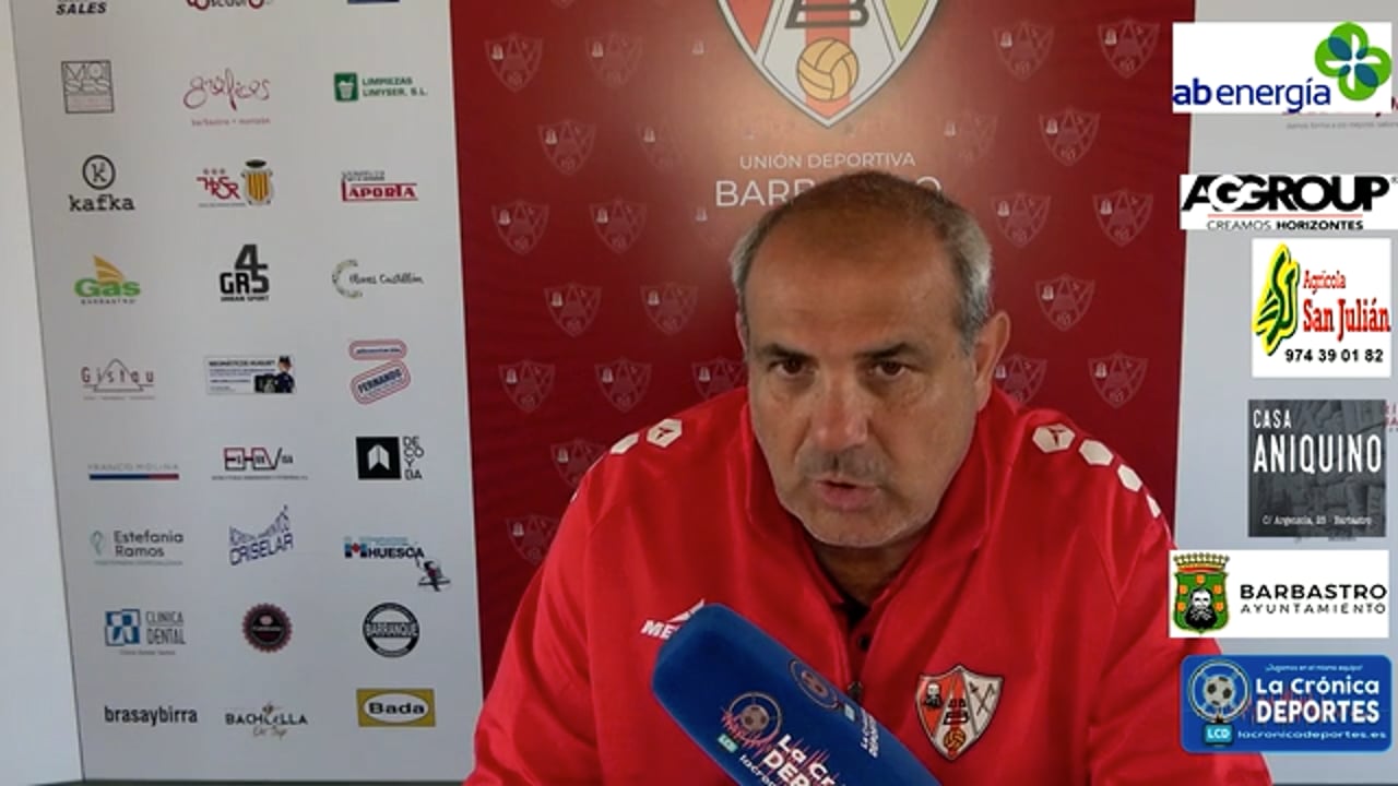 JAVIER IRIGOYEN (2º Entrenador Barbastro) UD Barbastro 0-0 CD Caspe / Jornada 32 / 3ª División