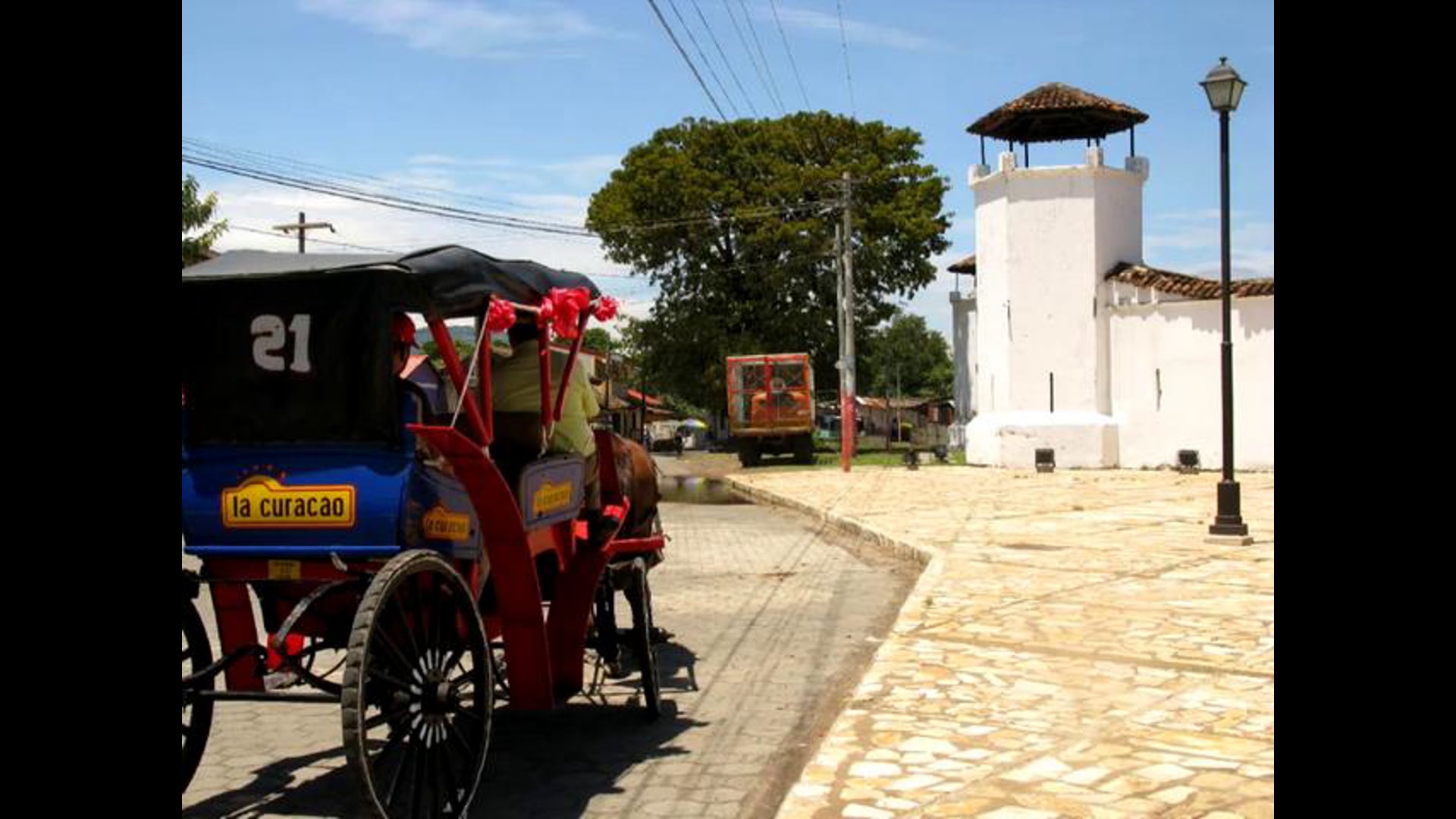 CARAES Hola Amigos