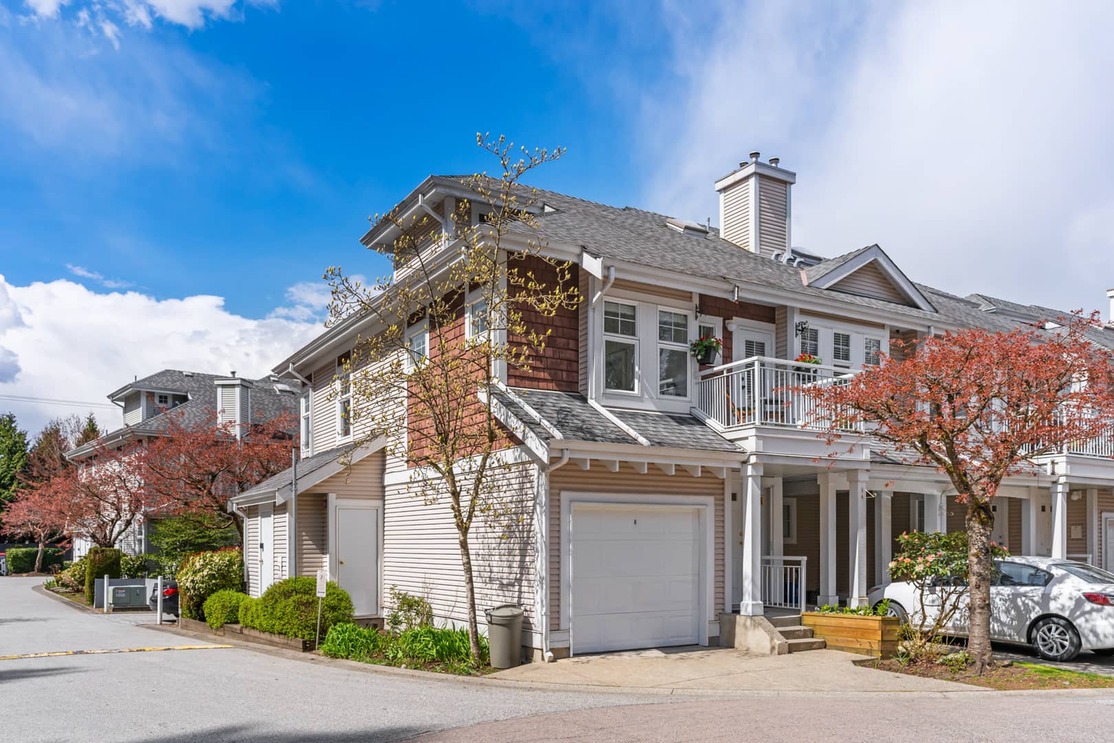 ELAINE KAY // 329036 208 Street Langley (4K) on Vimeo