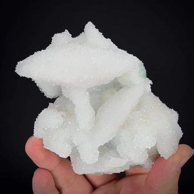 Quartz ps. Calcite on Fluorite