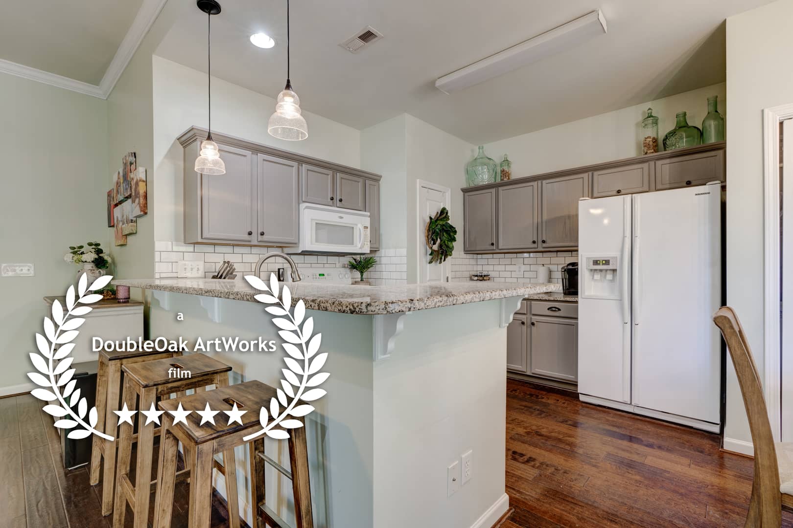 1043 Castlemaine Drive on Vimeo