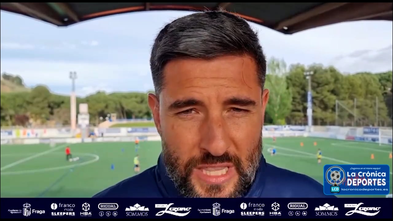 RODRIGO BETRIÁN (Entrenador UD Fraga) antes del partido ante el Sariñena Fuente: Facebook UD Fraga